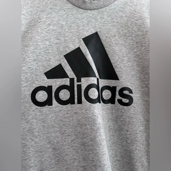 Adidas Crewneck Gray Sweatshirt - Size XL - Picture 3 of 8